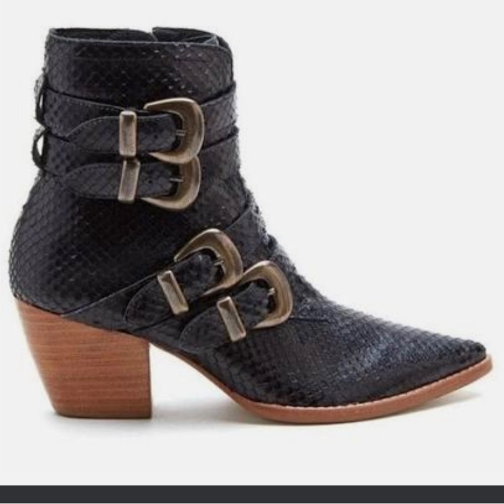 Matisse Harvey Boots- NEVER WORN